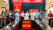 TRƯỜNG CHÍNH TRỊ TRƯỜNG CHINH ỦNG HỘ ĐỒNG BÀO BỊ THIỆT HẠI DO CƠN BÃO SỐ 3 GÂY RA